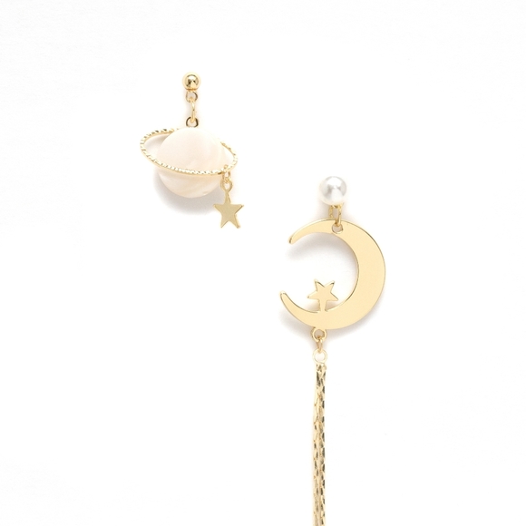 Chic Galaxy Earrings - Only 1 left! - Picture 2 of 3